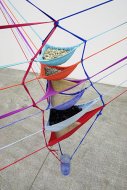 Water Phantom 3, 2006, String Bikinis, Sand, Flußsteine, Kohle, Wasserflasche
Maße variabel, Disconnected, Kerstin Engholm Galerie