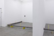 Installation Shot, Hans Schabus, Autopsie mit Hubwagen, 2015