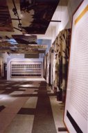 Die graue Kammer, Nina Pohl/Andreas Gursky/hobbypopMUSEUM, Installation Shot, Kerstin Engholm gallery, 2004