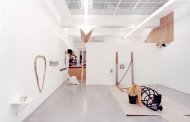 am fluß ( treibt eine wespe die schläft aber bloß), Misha Stroj, Installationshot, Kerstin Engholm Galerie, 2003