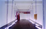 Überlagerung, Scheisse 2, Marcus Geiger, Installationshot, Kerstin Engholm Galerie, 2003